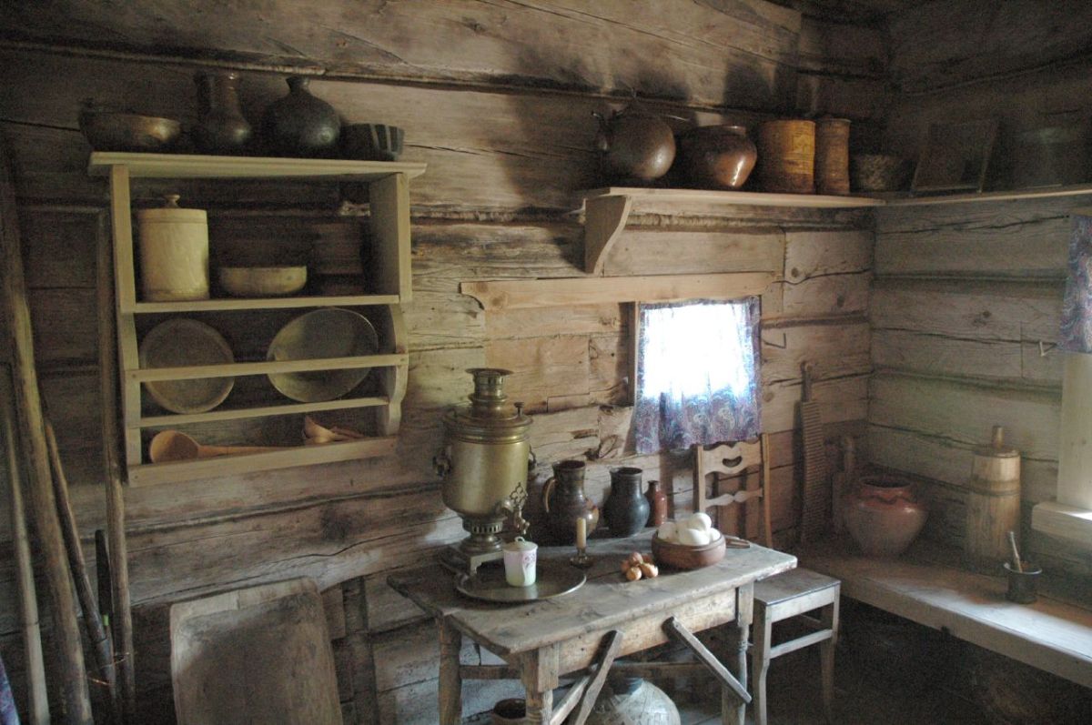 PULL UP A&nbsp;CHAIR